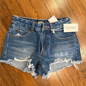Katie J Malibu Denim Shorts- Size 10